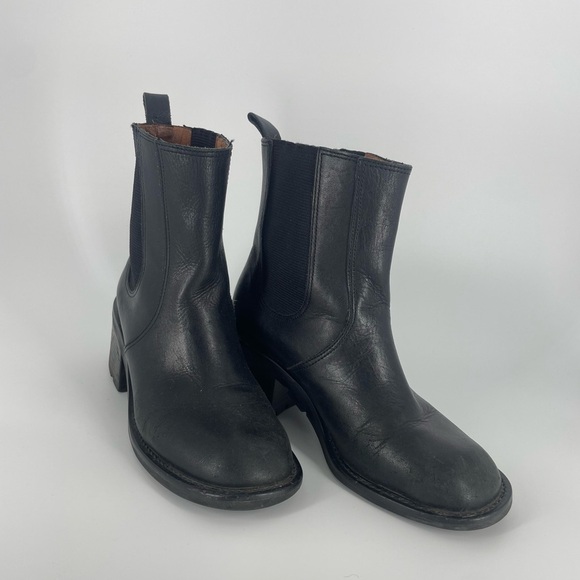 Harley-Davidson Shoes - Harley Davidson Motorcycles Women’s 8 Black Leather Chunky Heel Chelsea Boot